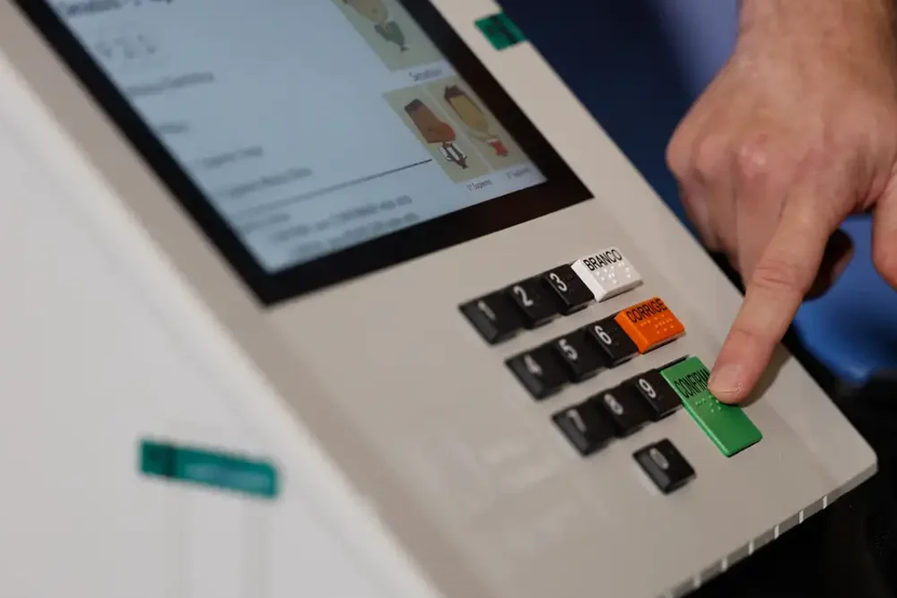 Cerca de 1,97 milhão de eleitoras e eleitores com deficiência estão aptos a votar nas eleições de outubro