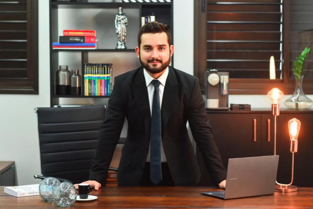 O advogado Vinicius Machado Vilar é especialista em direito da saúde